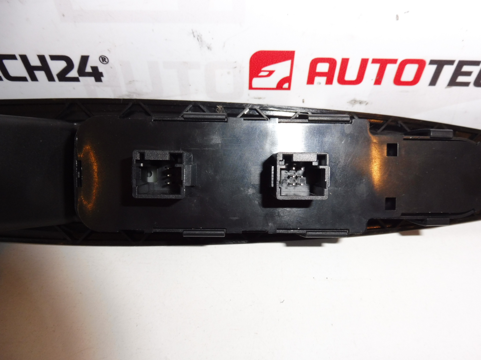 Commande De Fenêtre Citroën C4 9651464377 6554HC