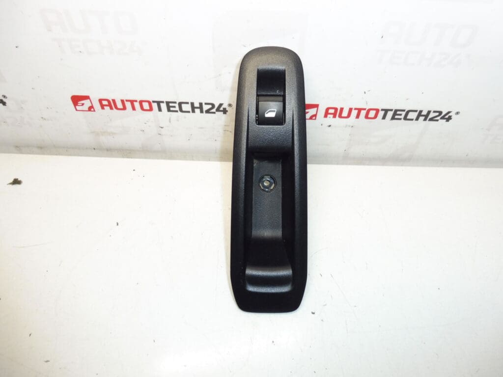 Commande de vitre passager Peugeot 308 T9 96762292ZD cadre 98217900ZD
