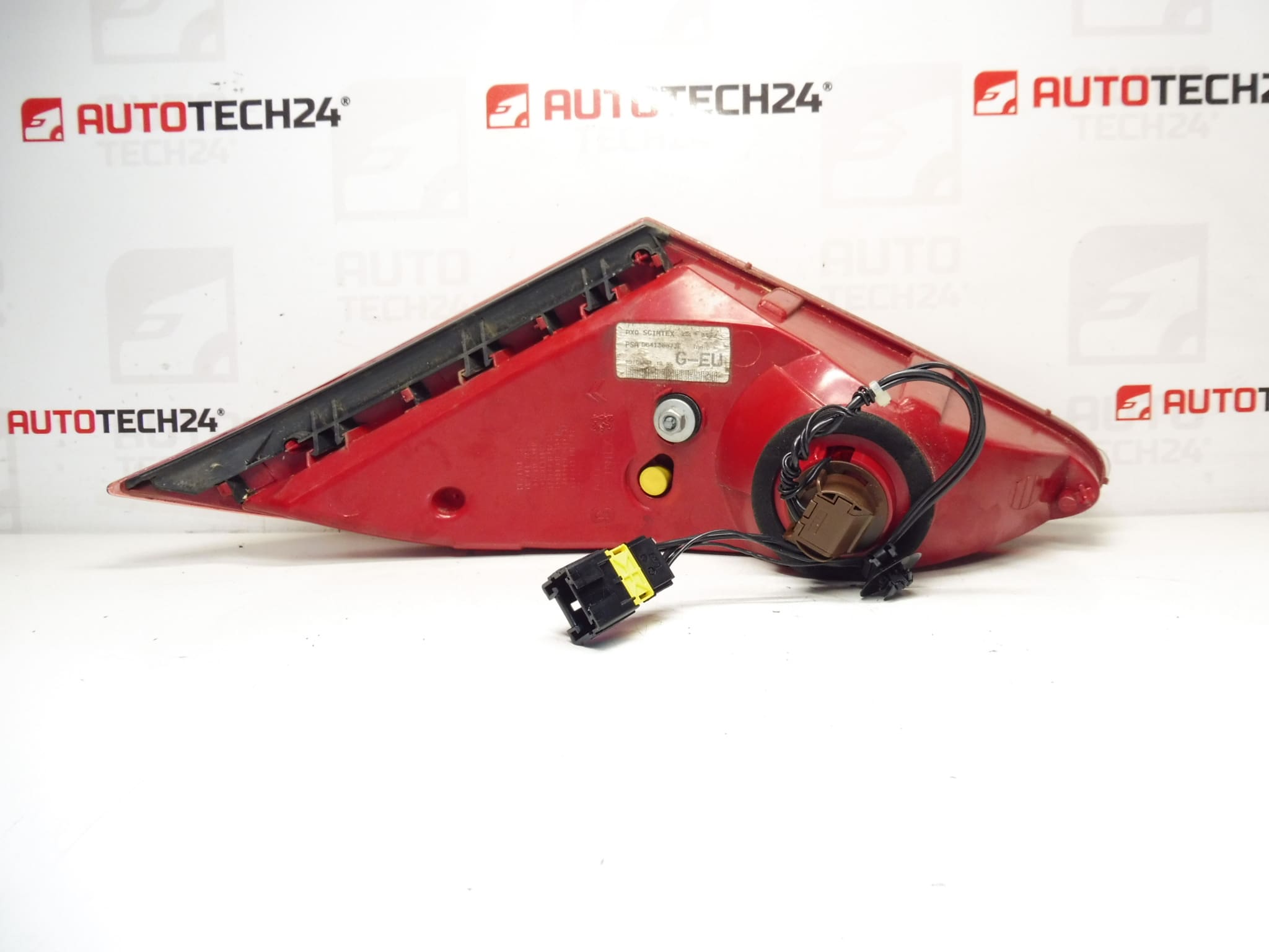 Feu arrière gauche intérieur Peugeot 307 CC 96413007JE 714025600701 6350S4 – Image 2