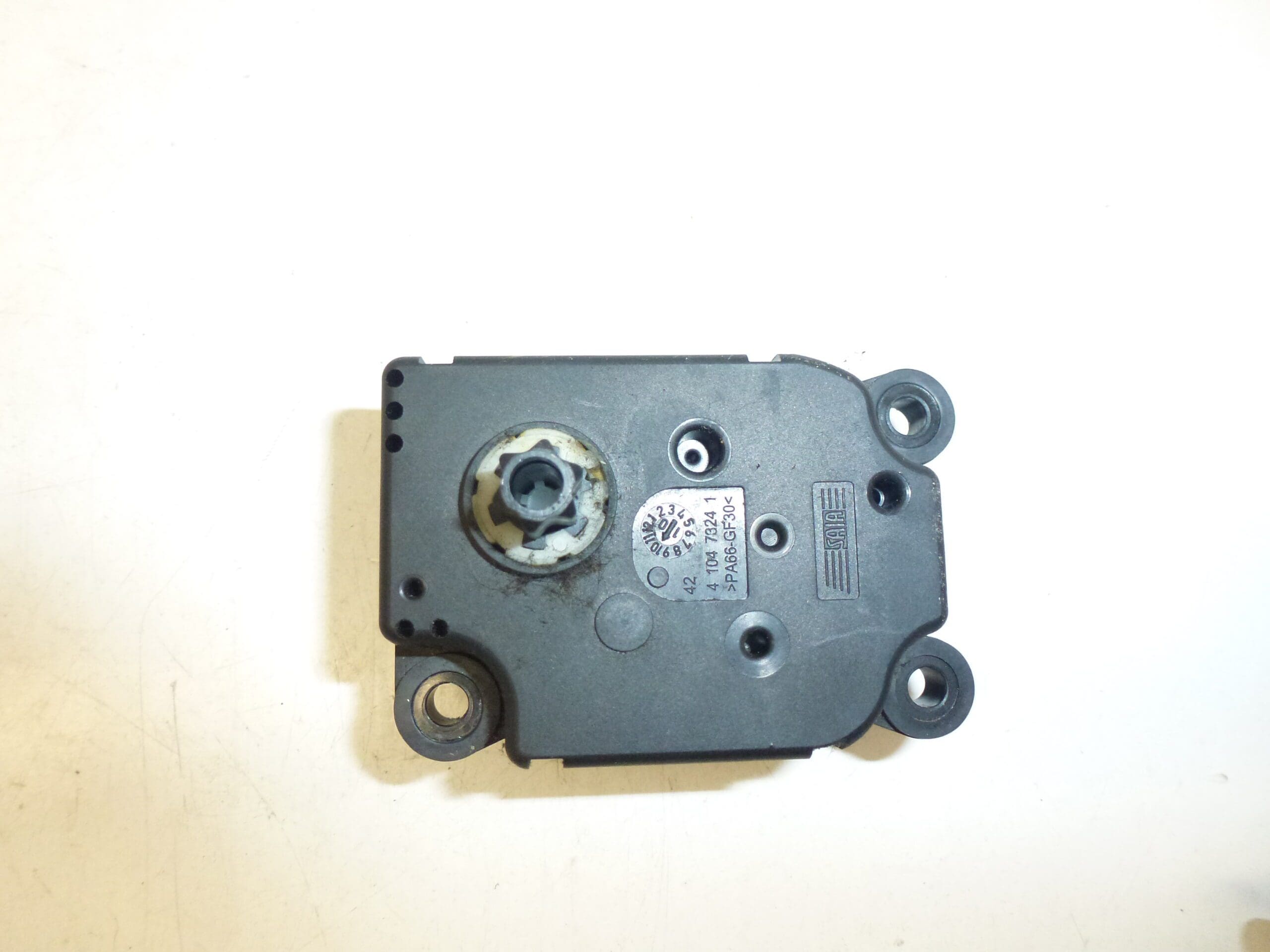 Actionneur de chauffage BEHR Citroën Peugeot EAD515 P2861001U b 44 647947