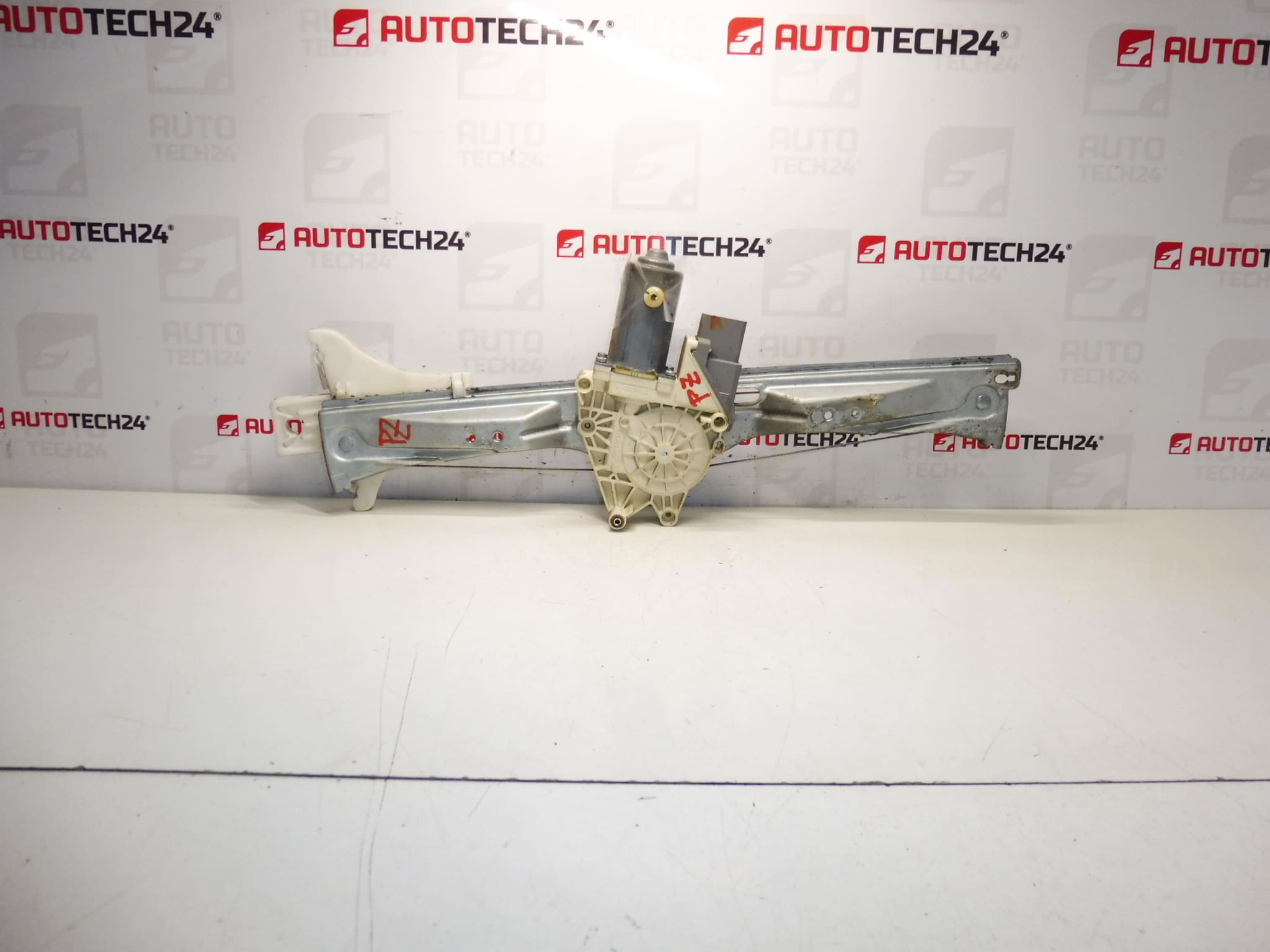 Citroën C5 01-07 mécanisme de tirage de vitre arrière droite 922467