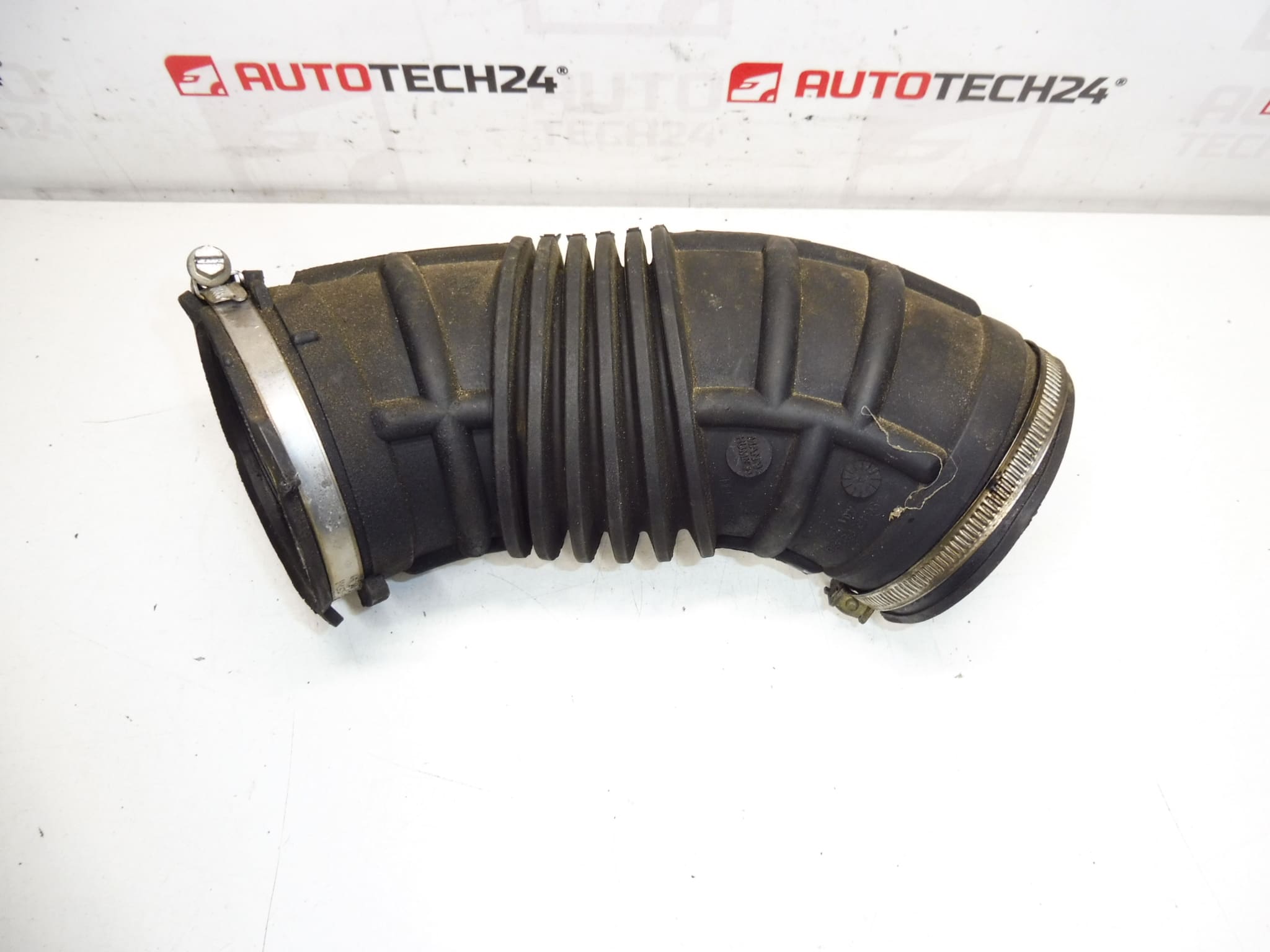Raccord d'admission d'air 2.0 16V 130 kW Citroën Peugeot 9643568280 143437 – Image 2