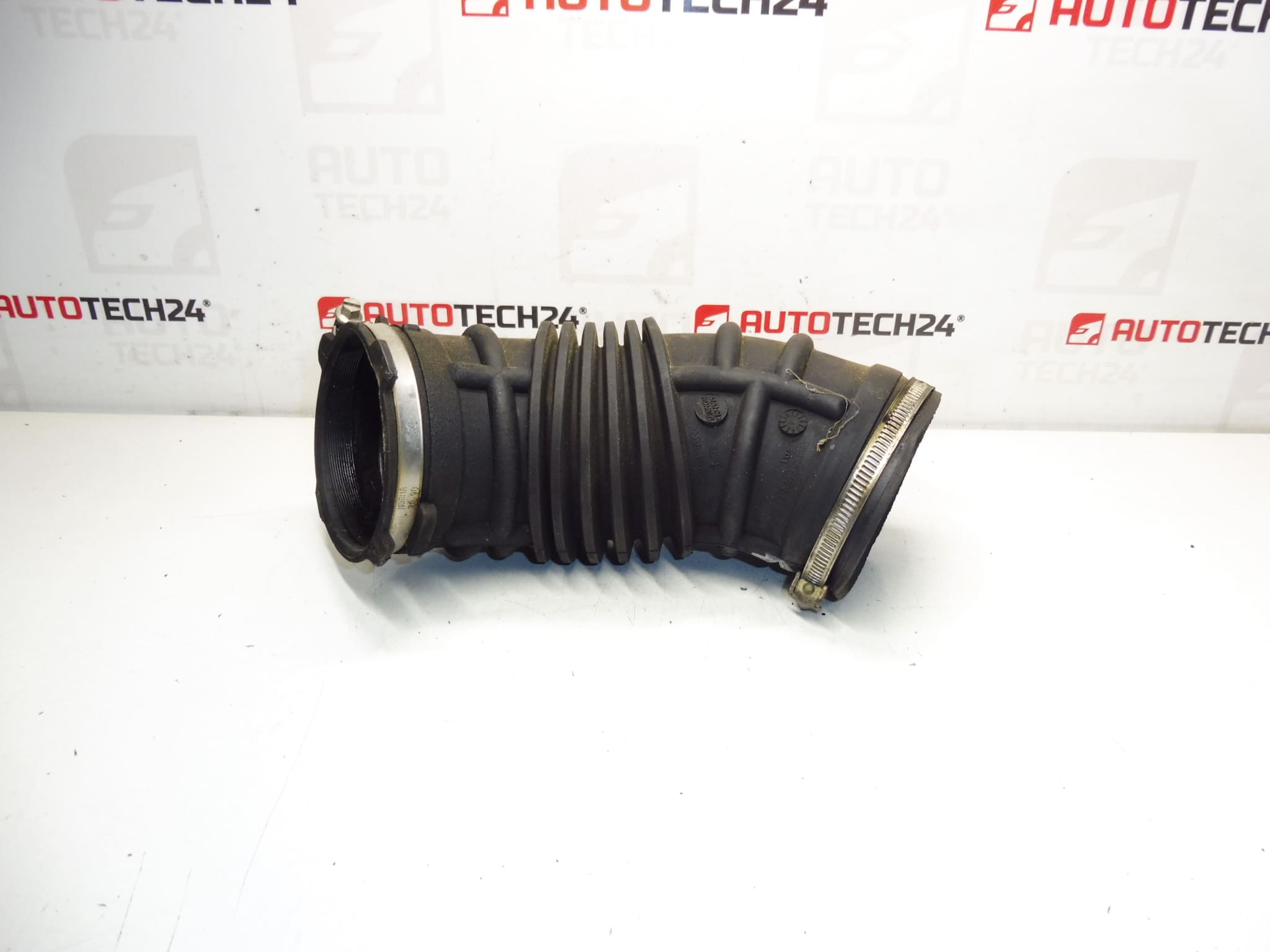 Raccordement air 2.0 16V 130kw Citroën Peugeot 9643568280 143437
