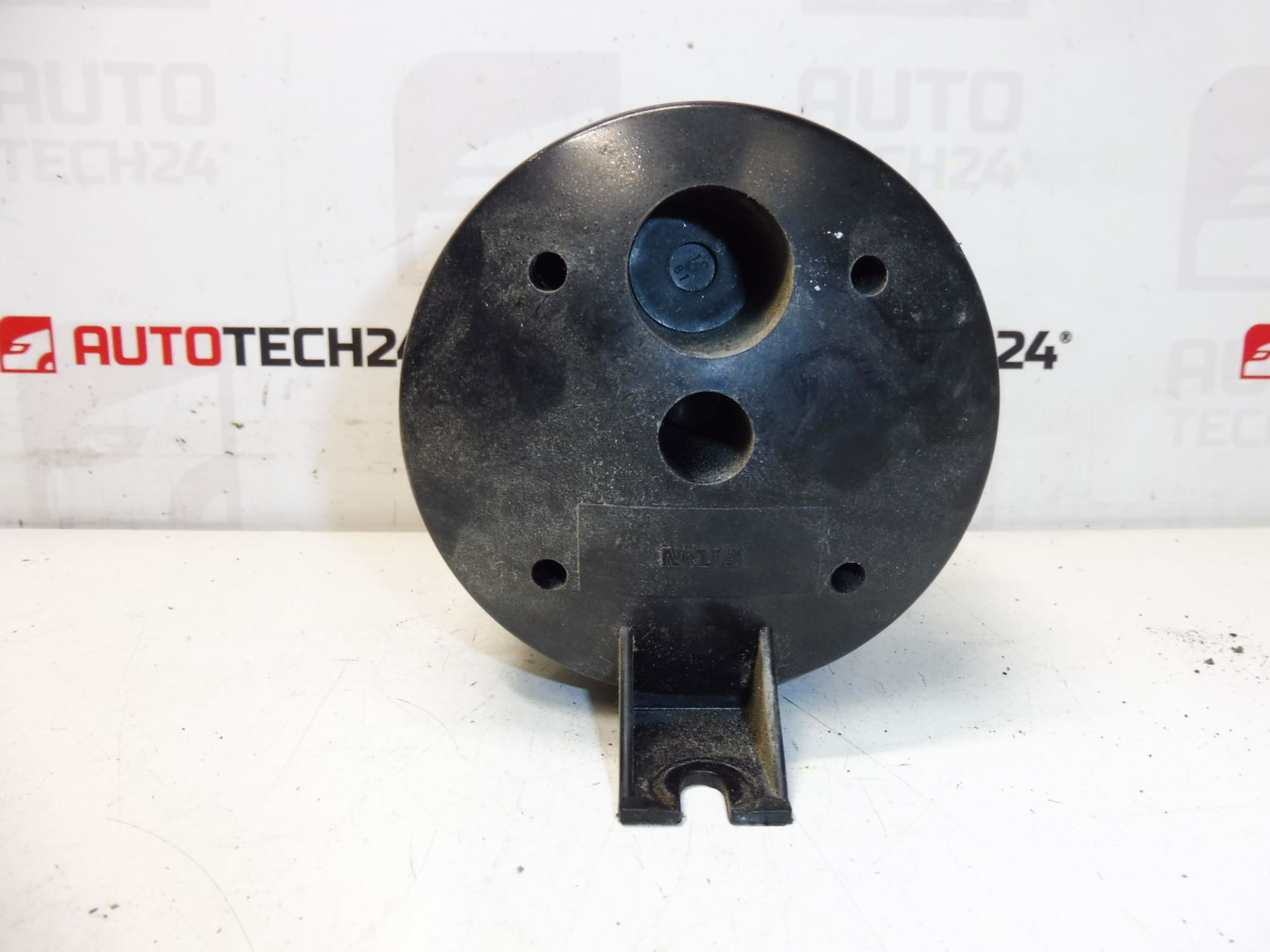 Réservoir de dépression Citroën Peugeot 1622T0 – Image 2