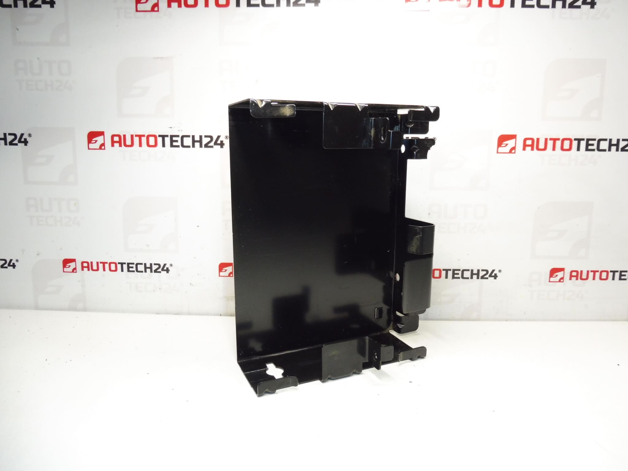 Support changeur CD Clarion Citroën C5 6560Q4