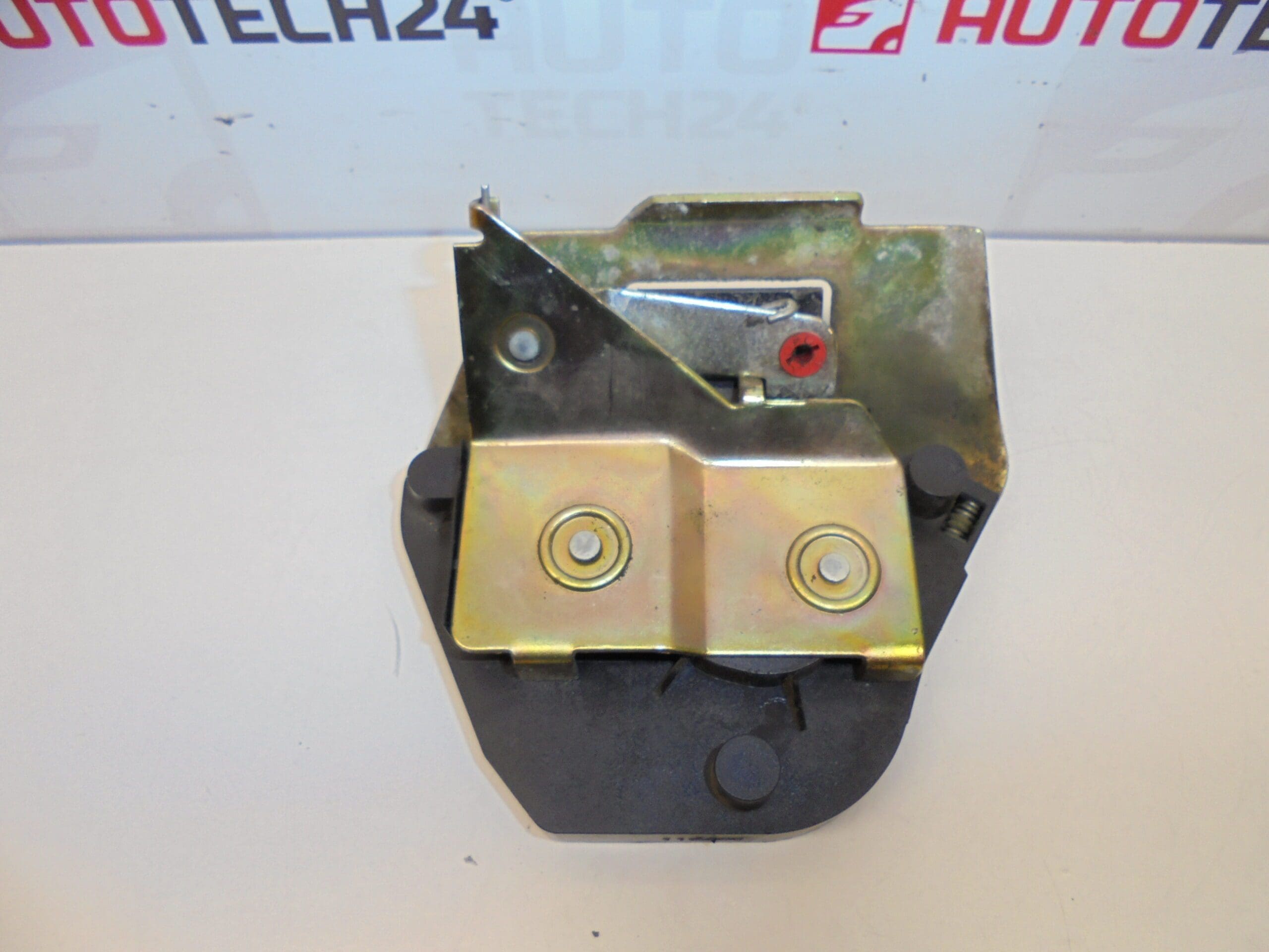 Serrure porte arrière droite Citroën C8 Peugeot 807 9138C6