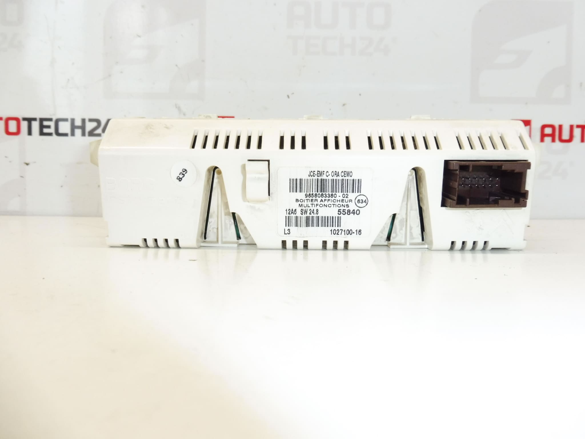 Écran du poste radio et ordinateur de bord Citroën Peugeot 9658083380 – Image 2