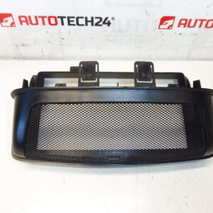 Couvercle d'écran de navigation Peugeot 307 9634504877 8209G6