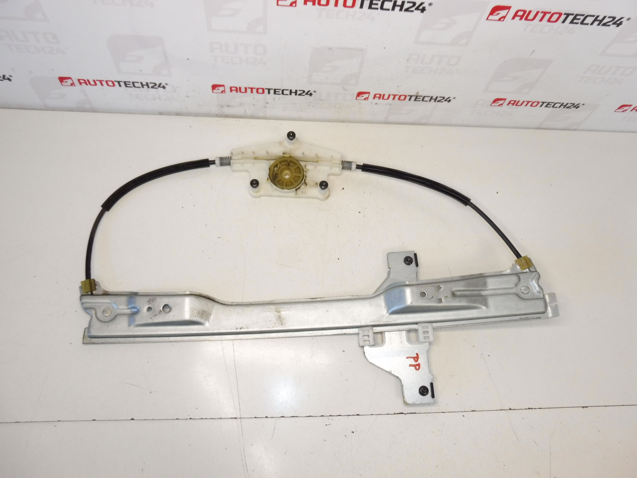 Mécanisme de lève-vitre avant droit Citroën C4 5 portes 9657133580 9222V0
