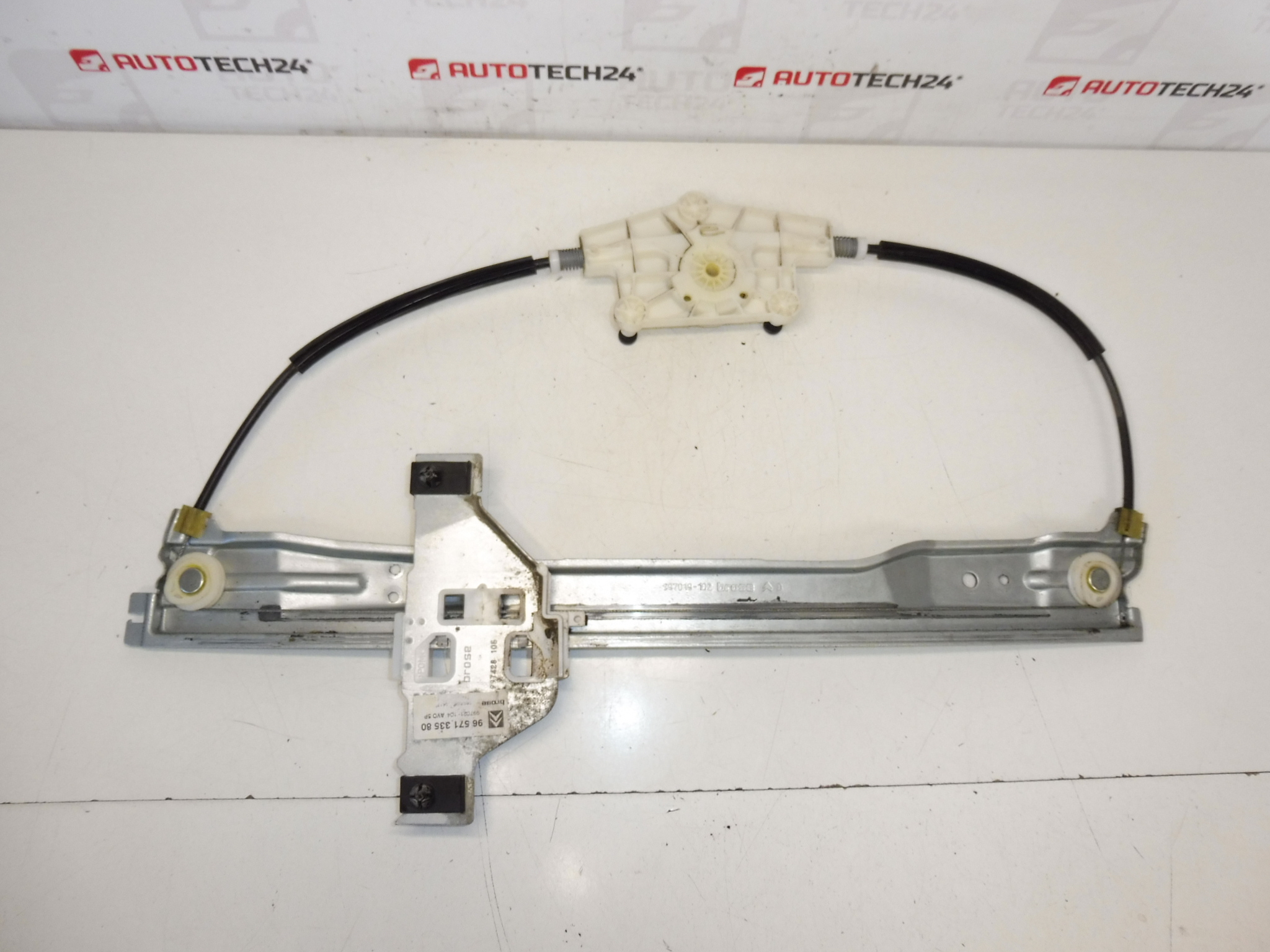 Mécanisme de lève-vitre avant droit Citroën C4 5 portes 9657133580 9222V0