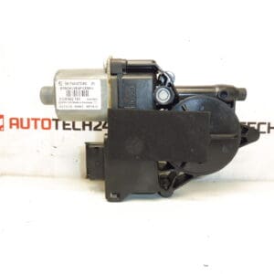 Moteur de vitre droite Peugeot 308 9675467380 0130822743