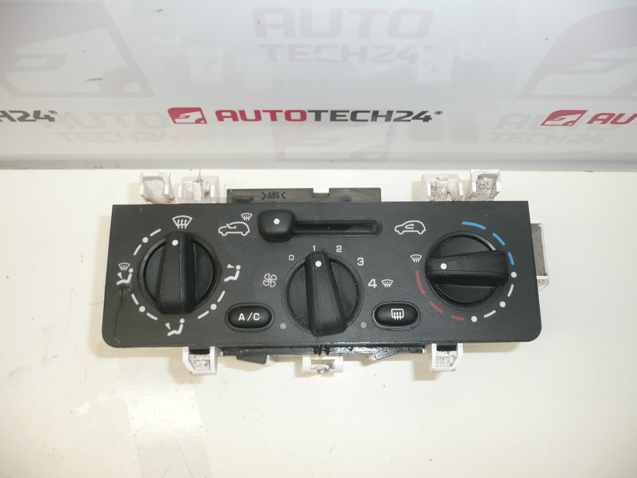 Commande de chauffage et de climatisation pour Citroën C2 C3 F664479W 6451KR