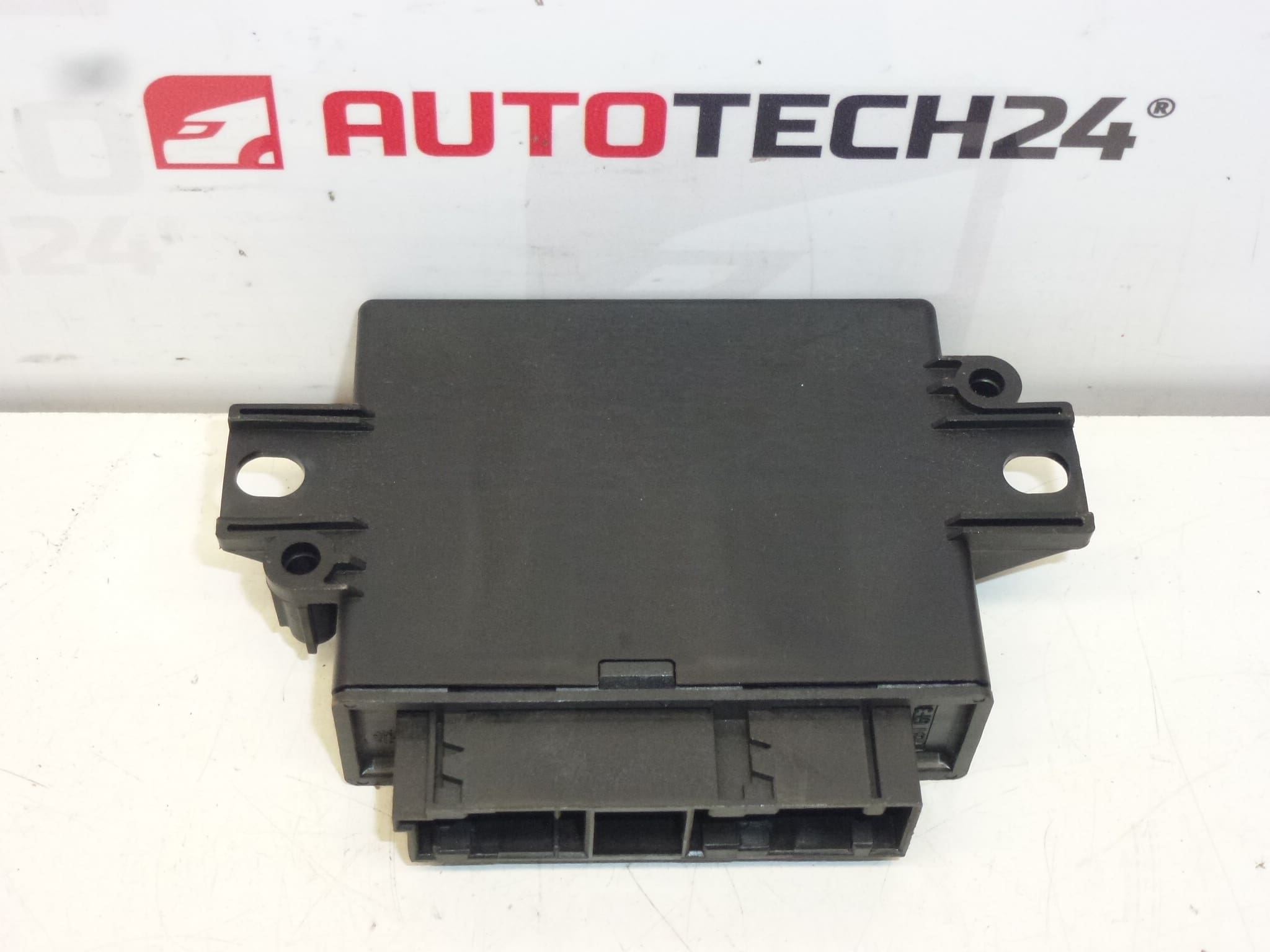 Unité de commande PDC (ECU) Peugeot Citroën 9661594280 601873 – Image 2