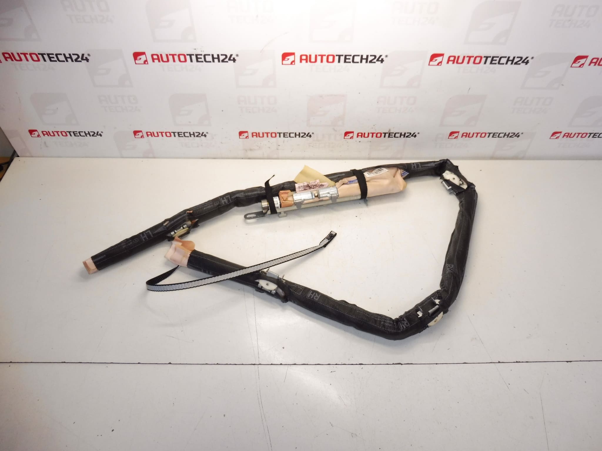 Airbag latéral droit Citroën C3 II A51 9672465480 8216ZR
