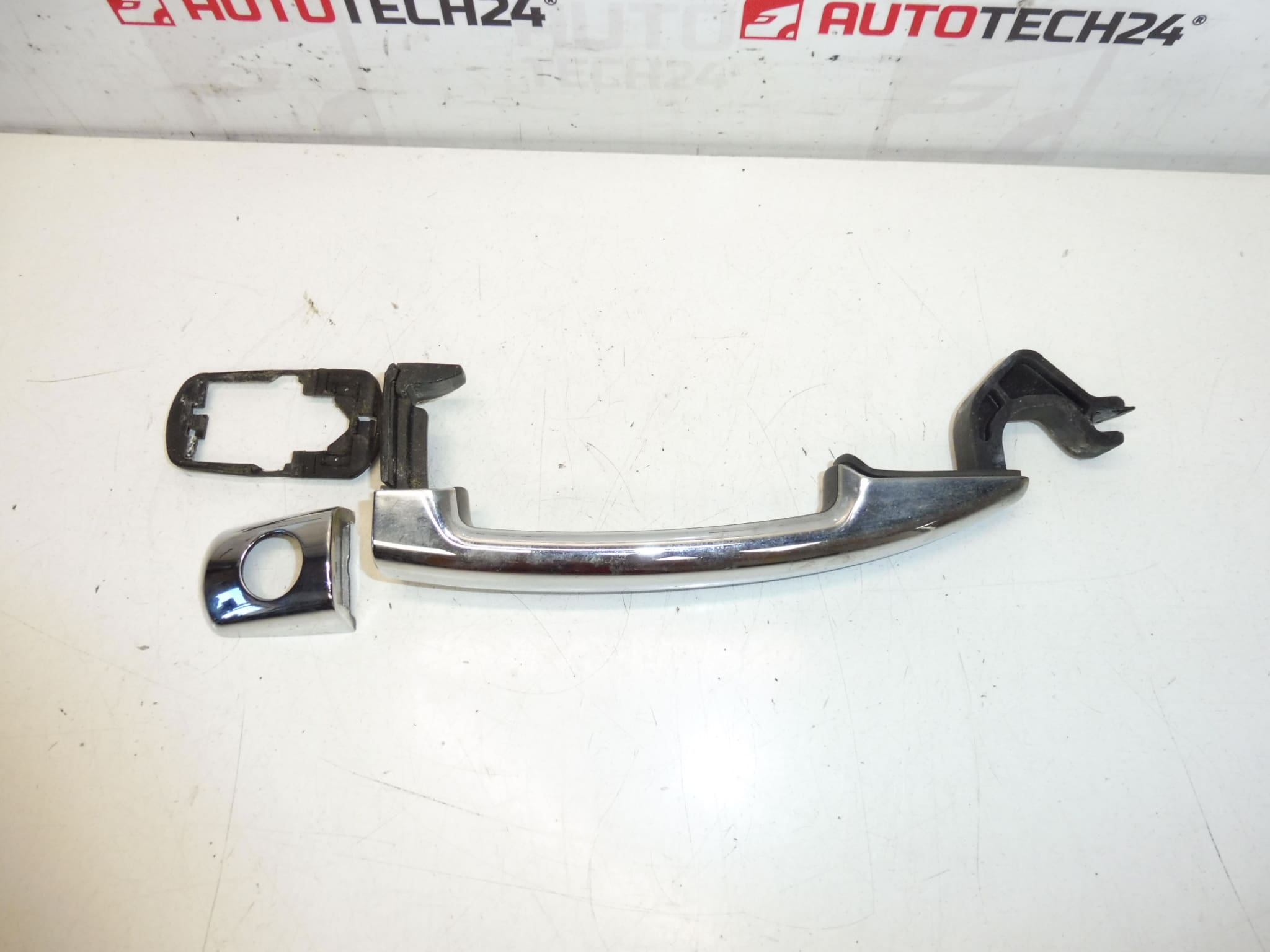 Poignée de porte avant gauche Citroën C3 II (A51) DS3 9101KY – Image 2