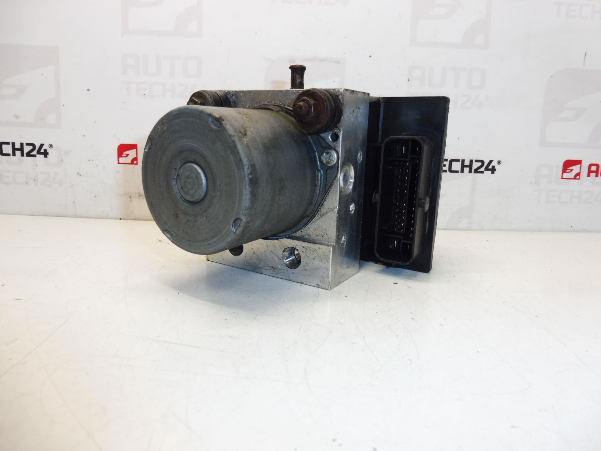 Pompe ABS ESP Bosch Citroën Peugeot 9665106680 0265950962