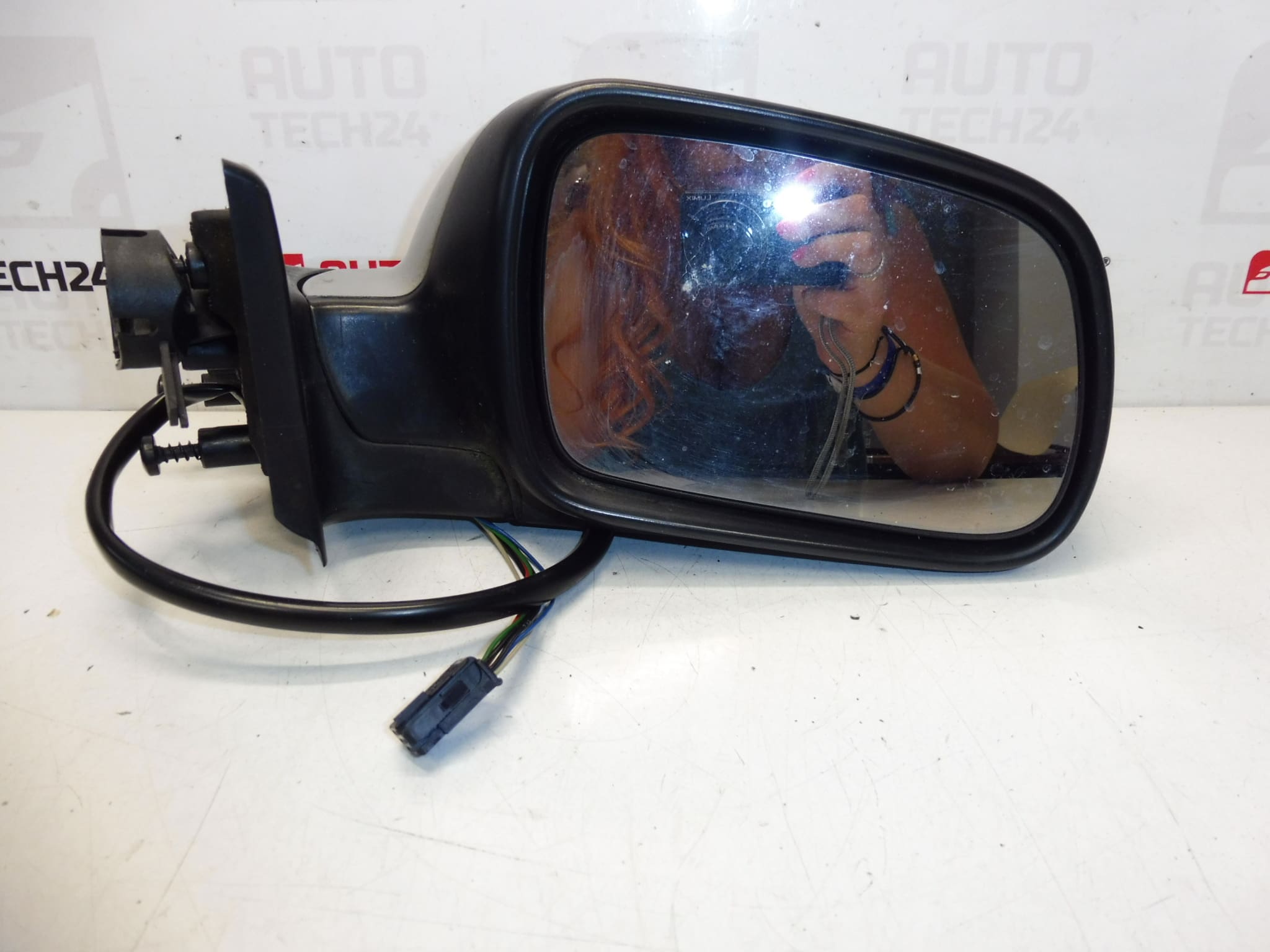 Rétroviseur droit Peugeot 307 ETSC 8149A – Image 2