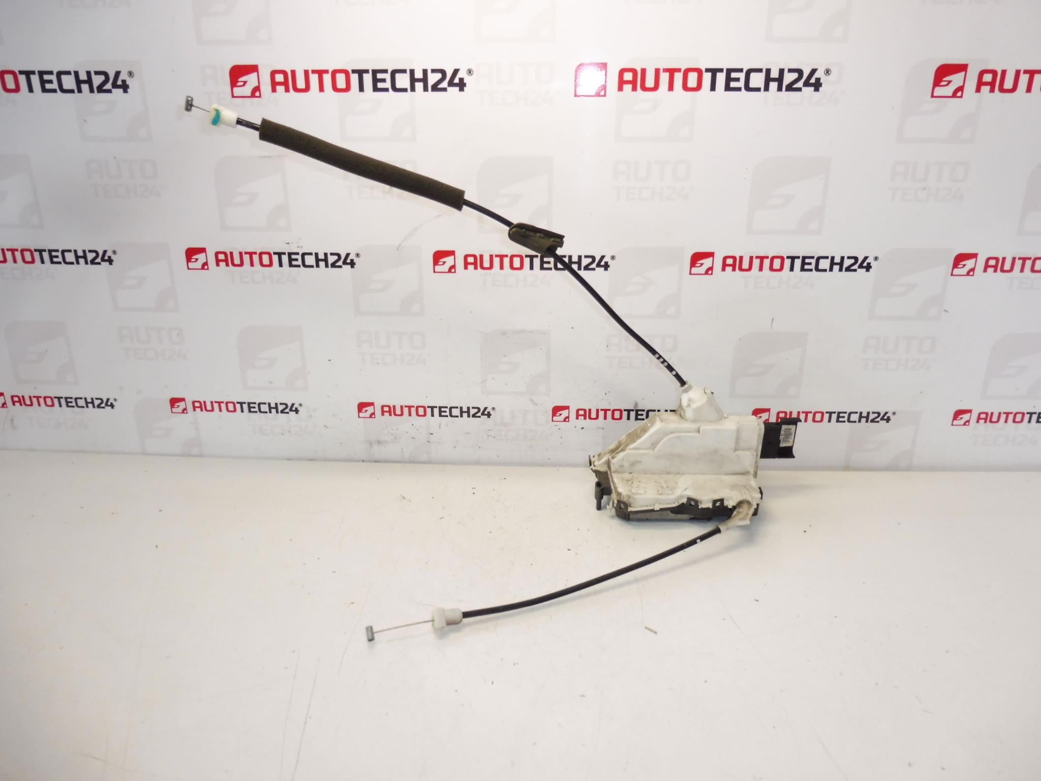Serrure de porte passager Citroën C3 II A51 9800624680
