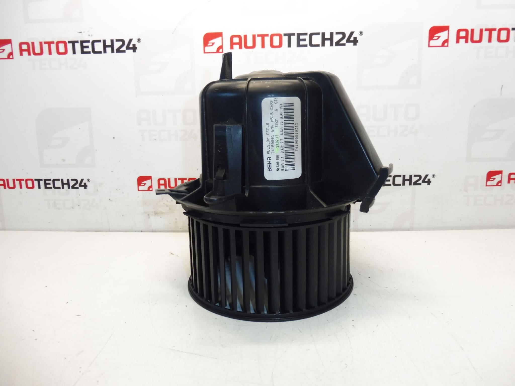 Ventilateur de chauffage Valeo Citroën Peugeot T4190001 6441CR
