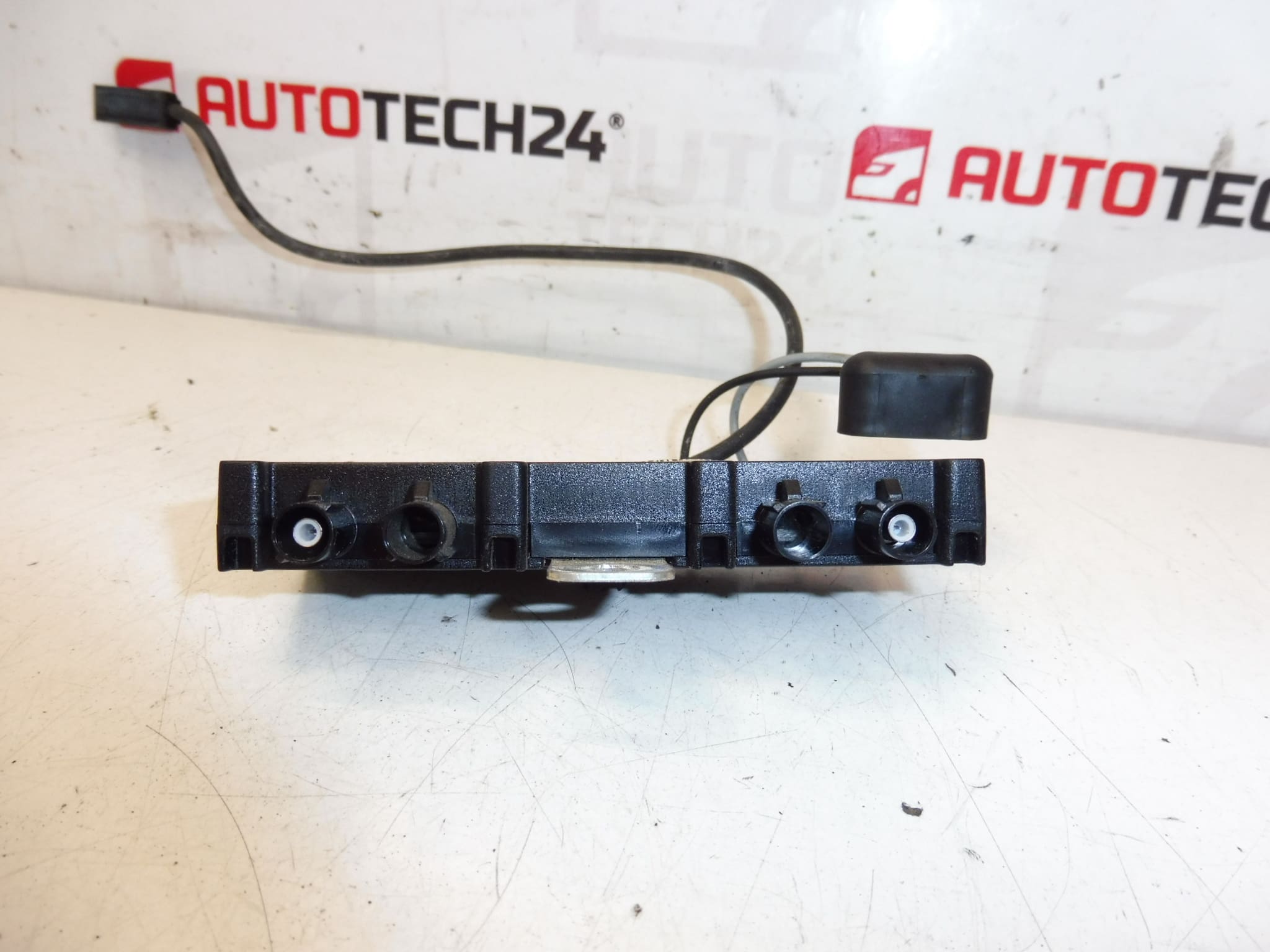 Adaptateur d'impédance Peugeot 407 9647837380 6561EG – Image 2