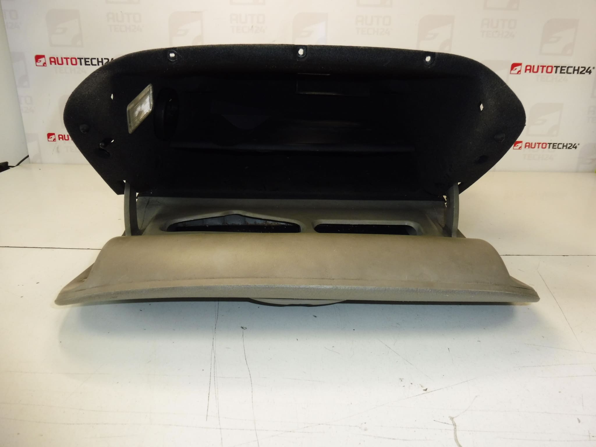 Compartiment de rangement pour tableau de bord Citroën C5 9632612977 8220RG – Image 2