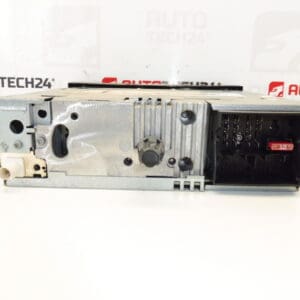 Autoradio Blaupunkt RD4 N1-02 pour Citroën et Peugeot (d'occasion) - réf. 9660646477