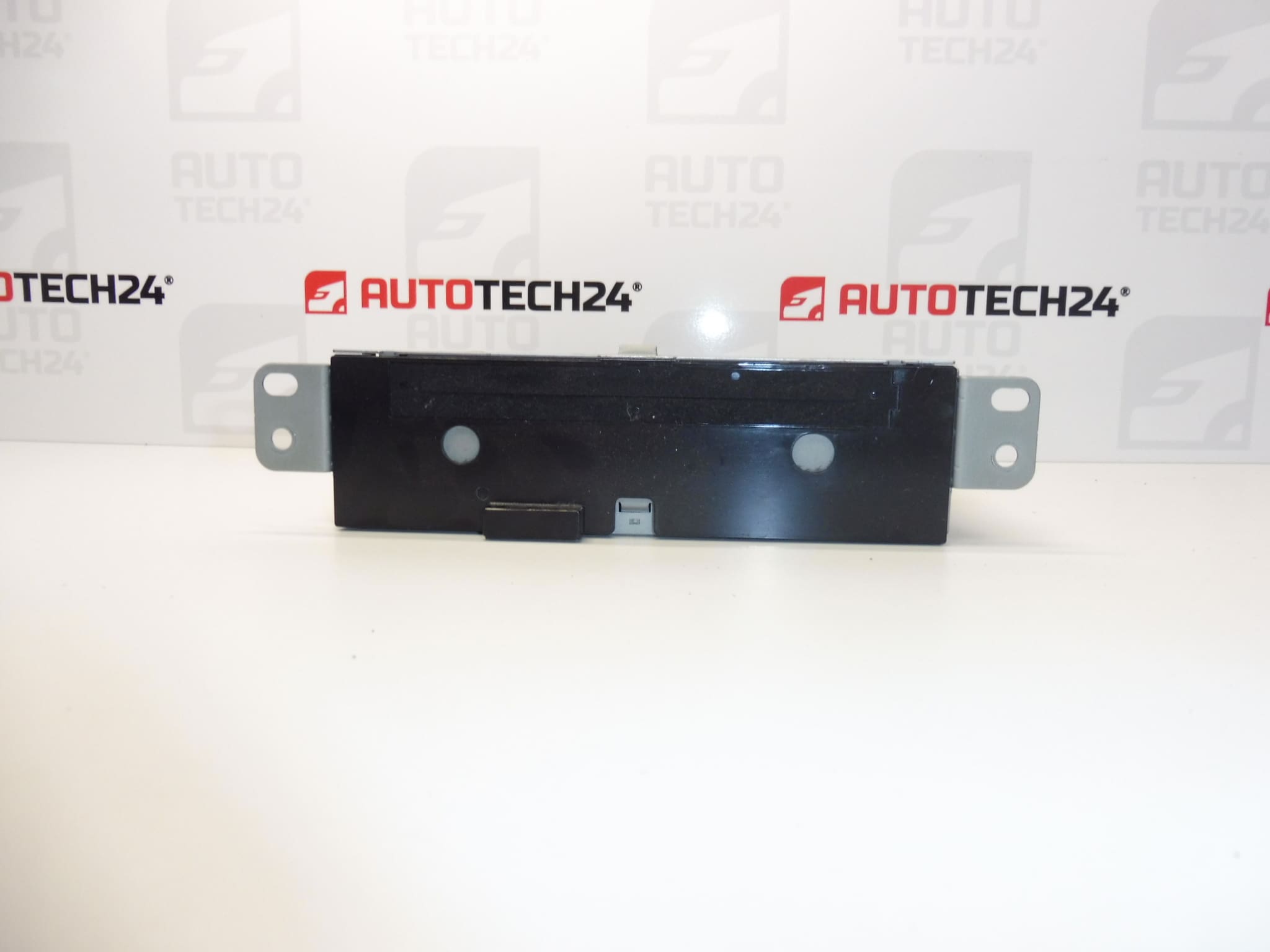 Autoradio avec CD Citroën C4 II 9676838180 6574SQ