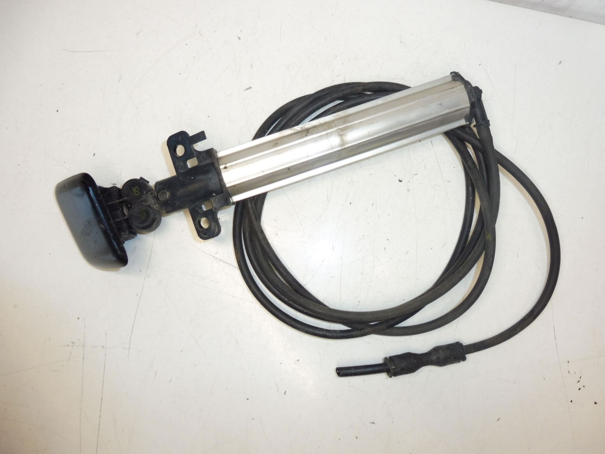 Buse de lave-phares gauche pour phare Peugeot 308 T7 6438Y7 6438Z0 – Image 2