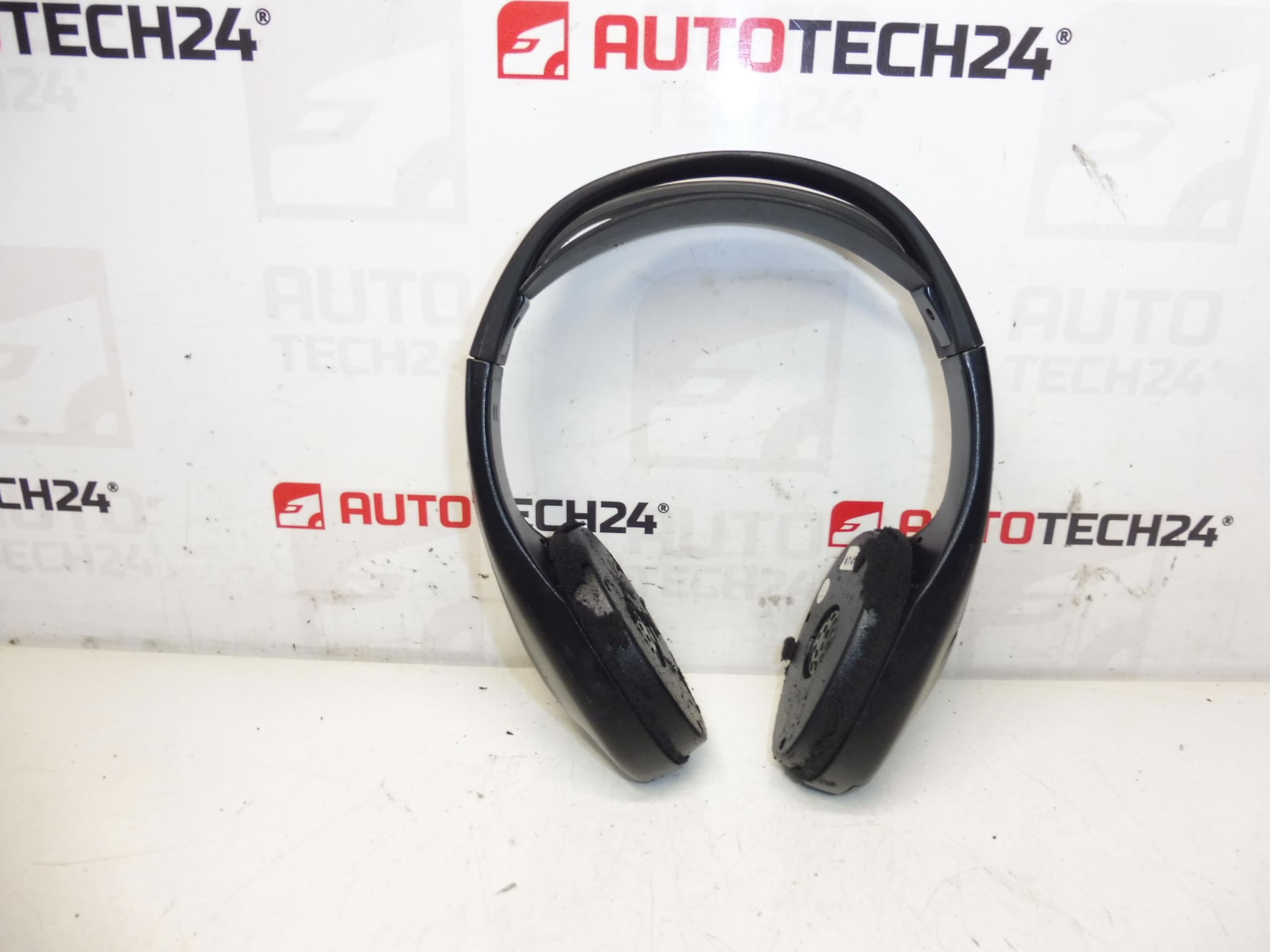 Casque pour lecteur multimédia DVD 6574C2