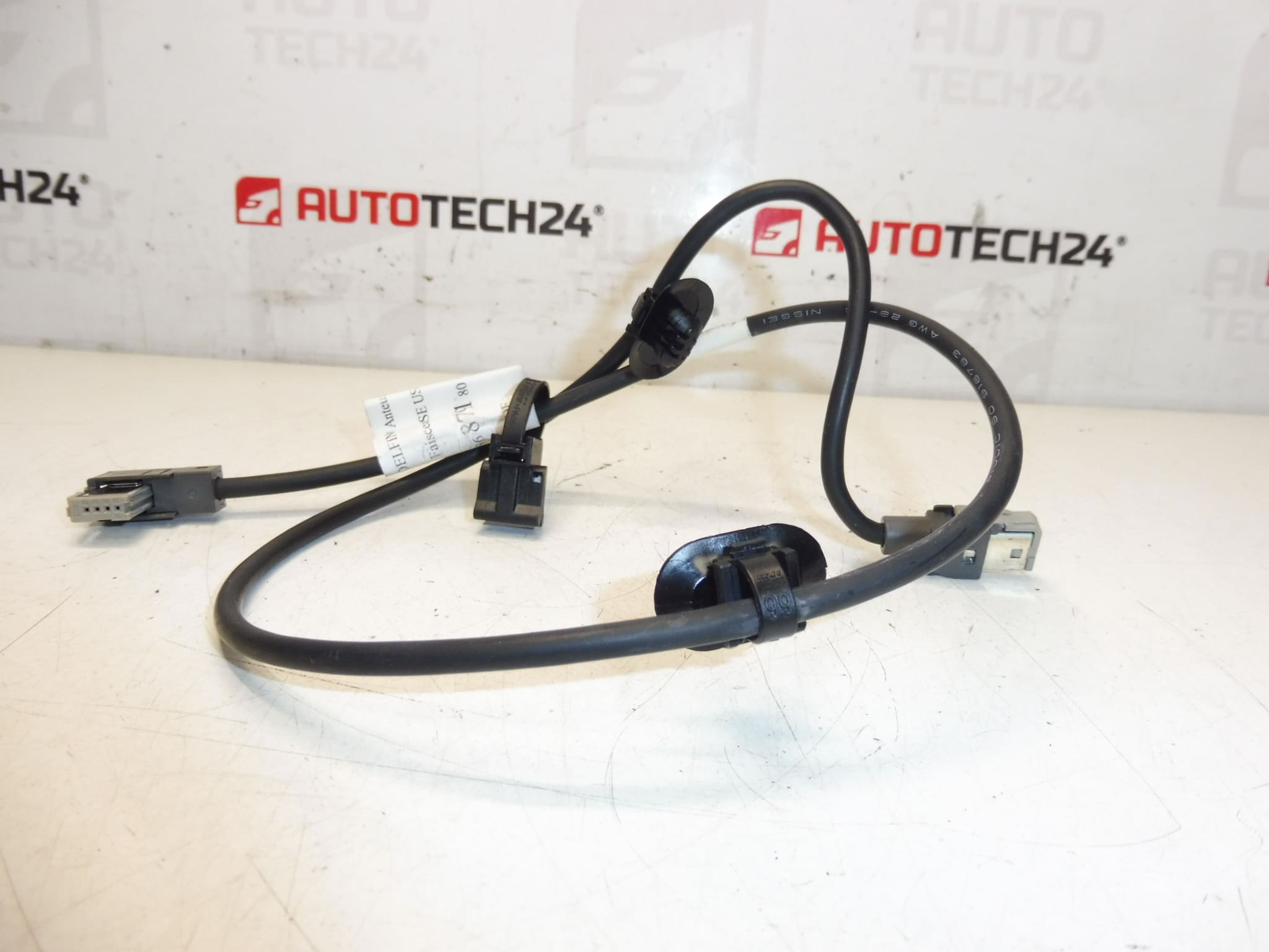 Faisceau USB Citroën Peugeot 9687949180 6586ZS – Image 2