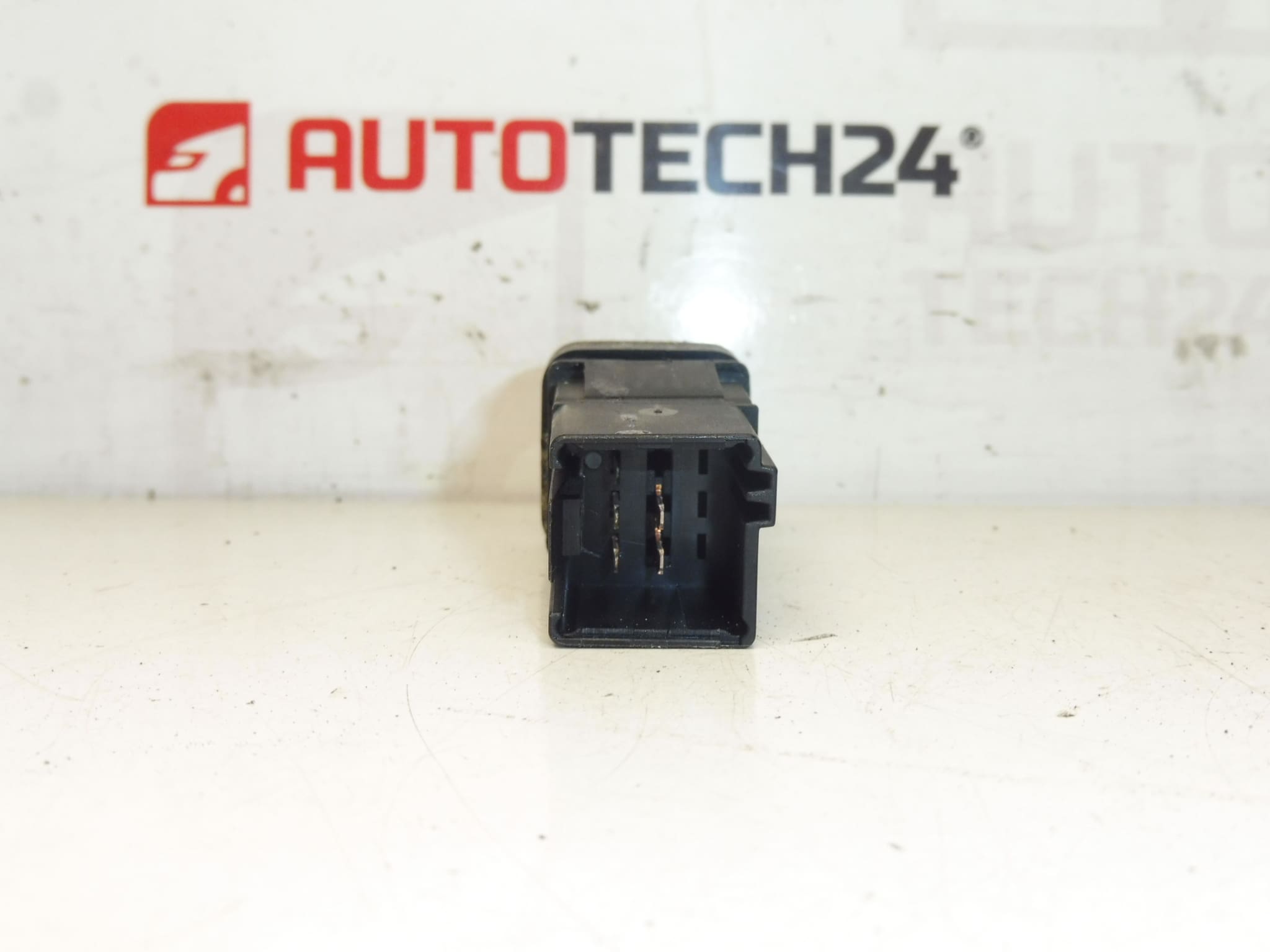 Commande de chauffage de siège Citroën Peugeot 6552YF – Image 2