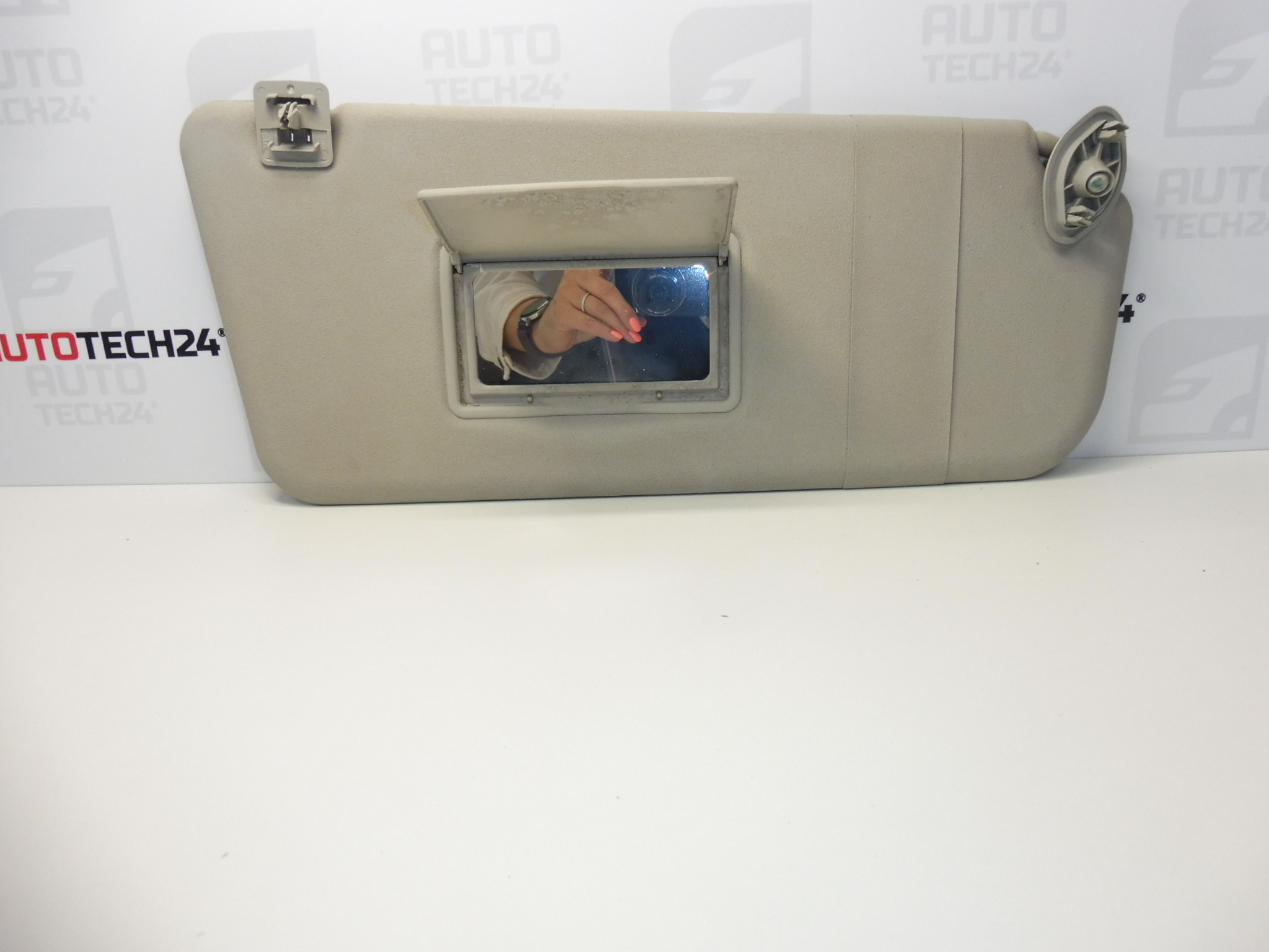Pare-soleil passager Citroën Berlingo II 8143TG 1618180980 – Image 2