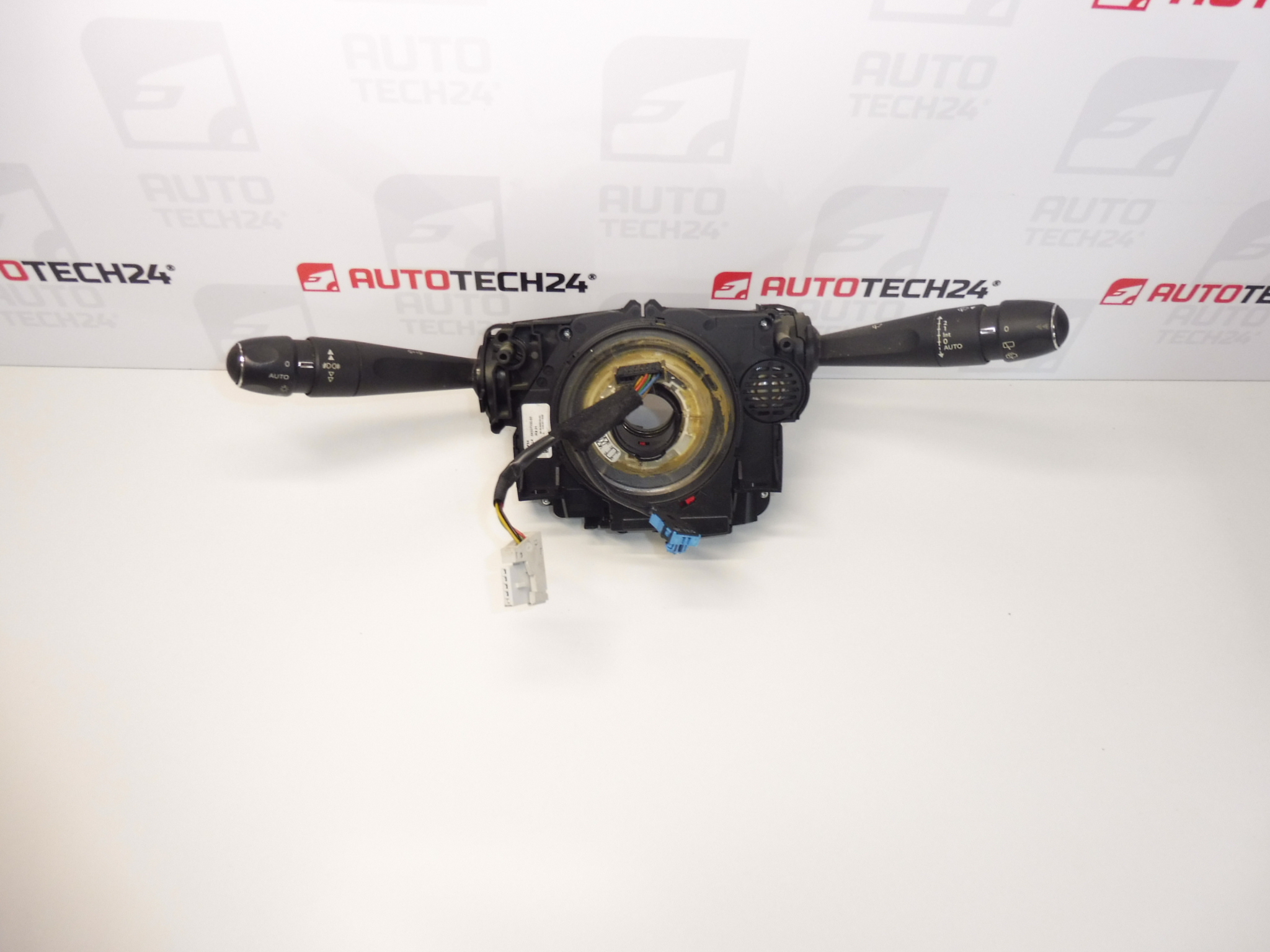 Pilotes de levier COM2008P Citroën Peugeot DS 96759252XT 6243C6
