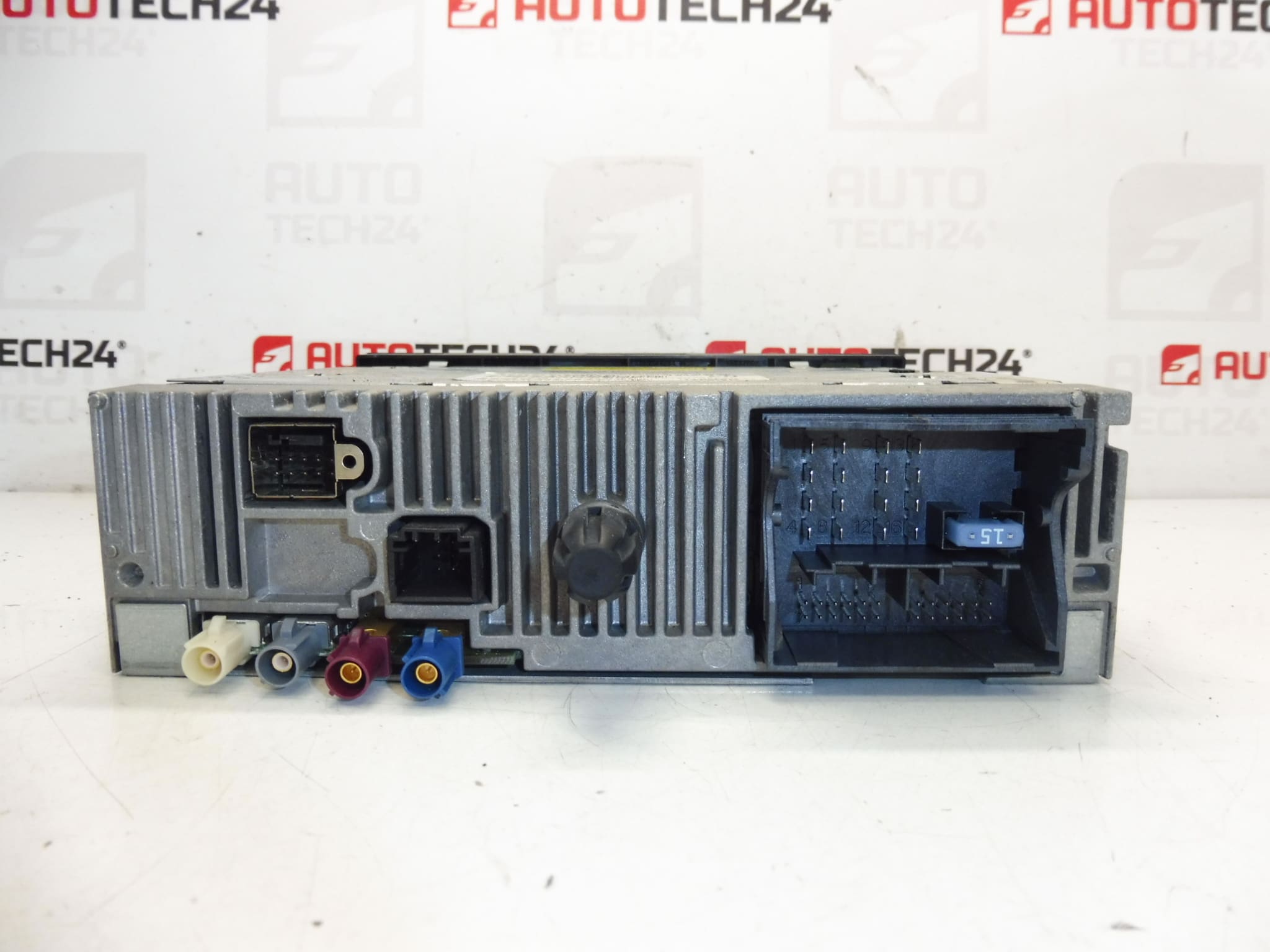 Autoradio Magneti Marelli RT3eV-N3-Q1 96645900XT 6574CW – Image 2
