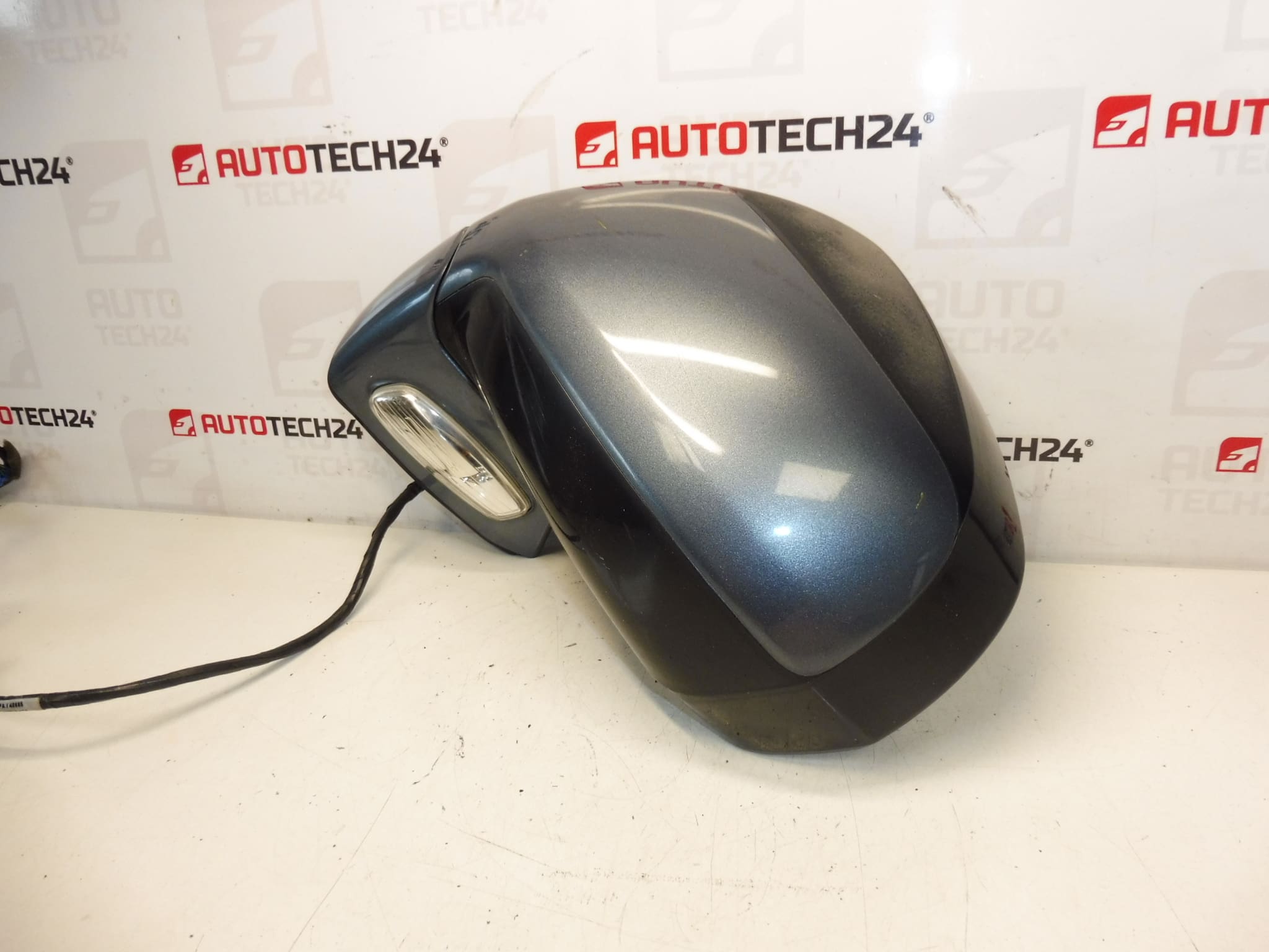 Rétroviseur gauche EZWD Citroën C4 Picasso 96851519XY 8153VS 8153H6