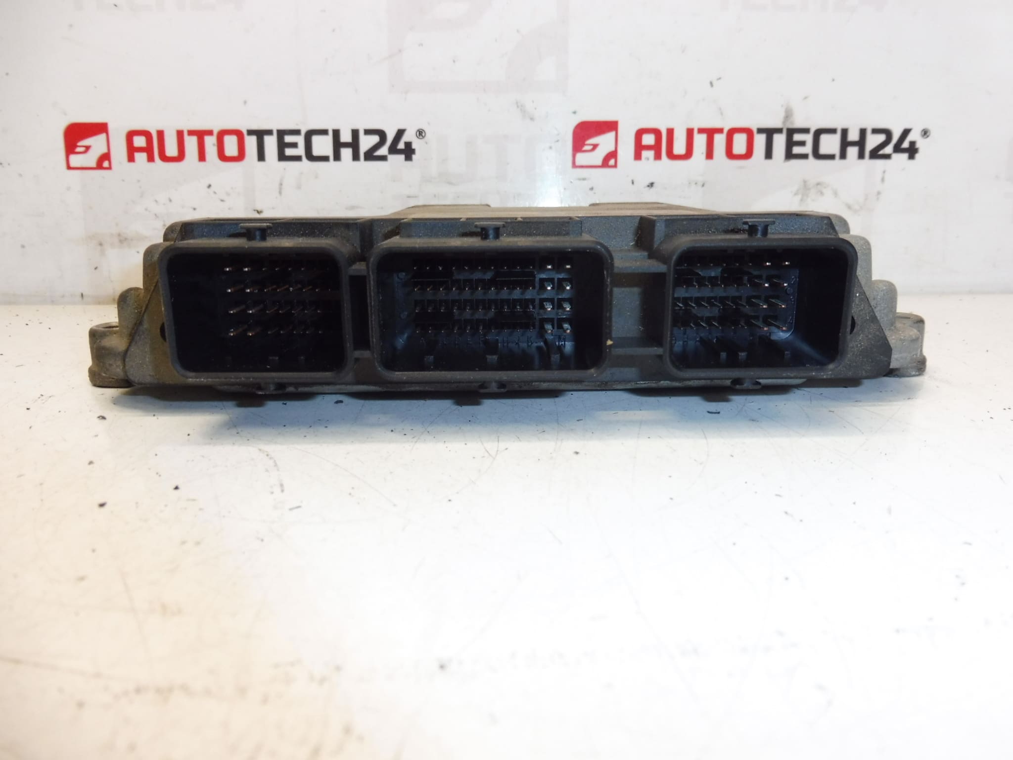 Calculateur moteur Bosch EDC16C34 0281011392 9656162280 – Image 2