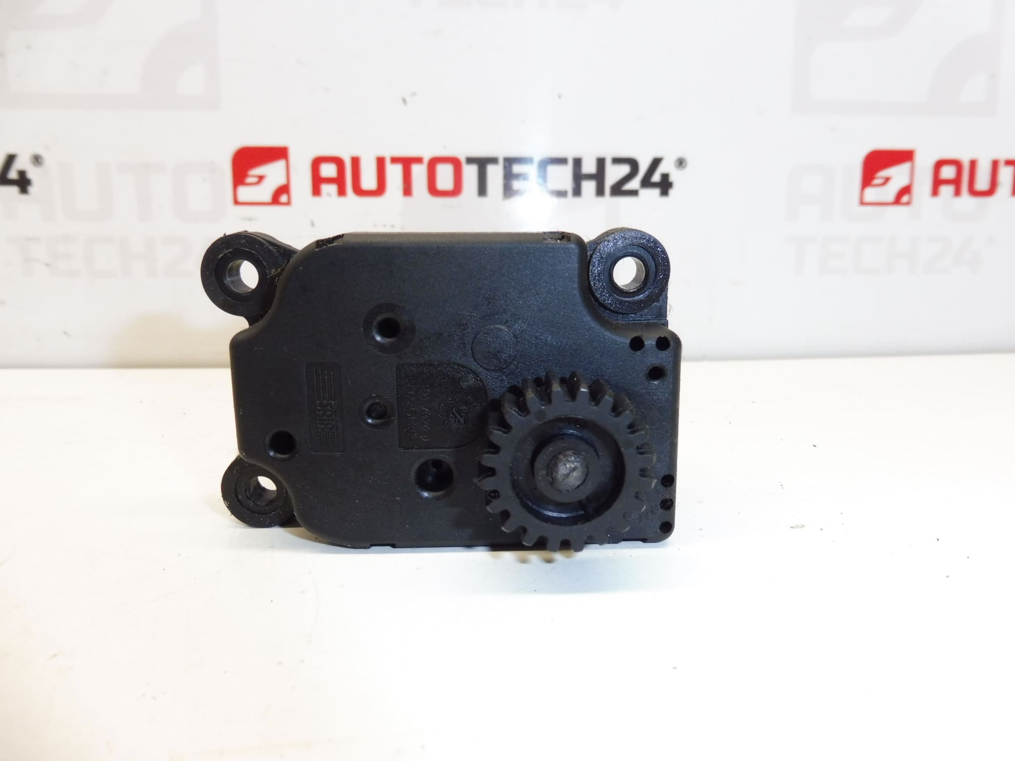 Servomoteur de Chauffage BEHR H1959 B44 pour Citroën et Peugeot EAD512 6447RZ