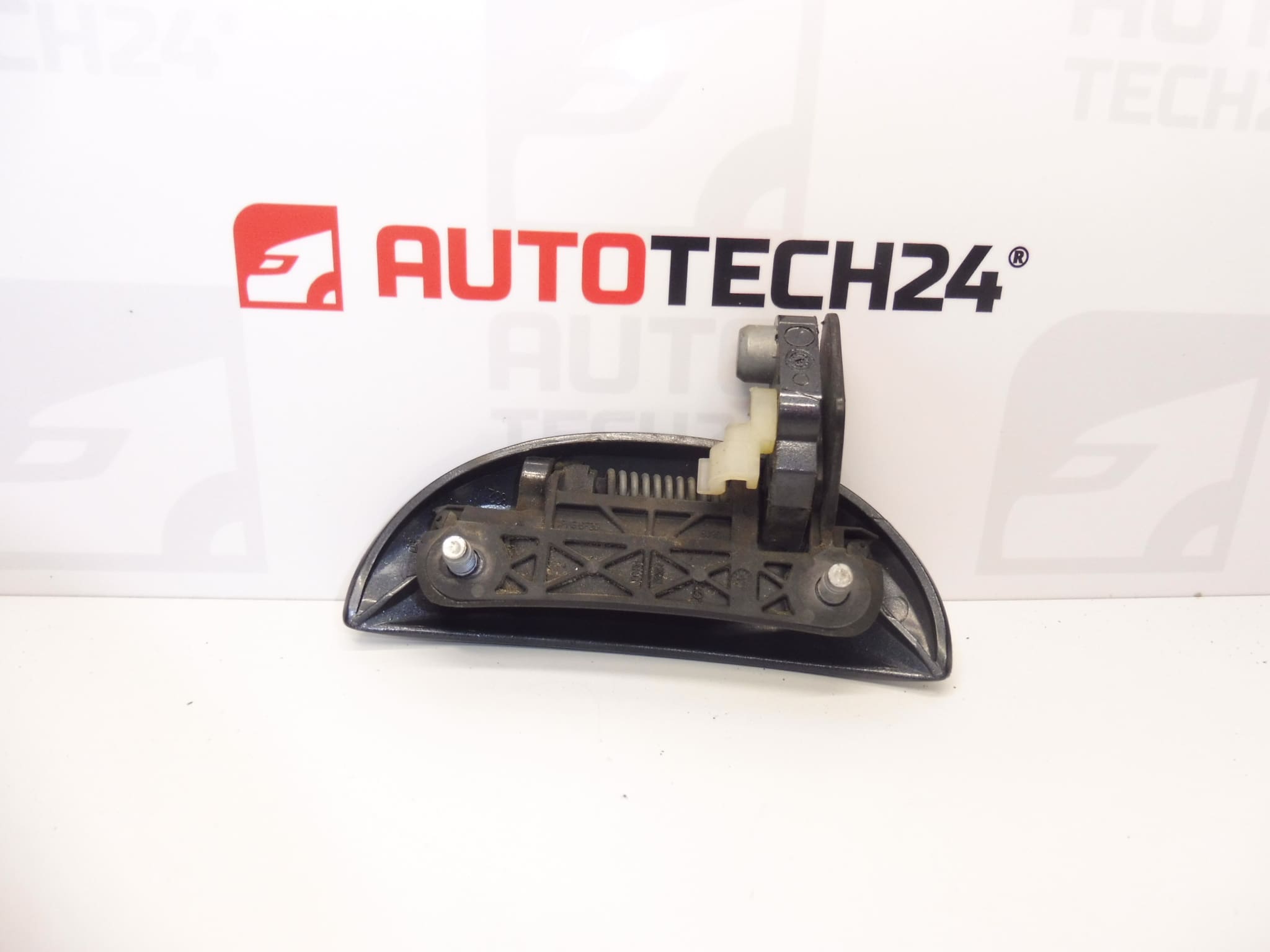 Poignée de la porte avant droite KTA Citroën C1 Peugeot 107 9101AH – Image 2