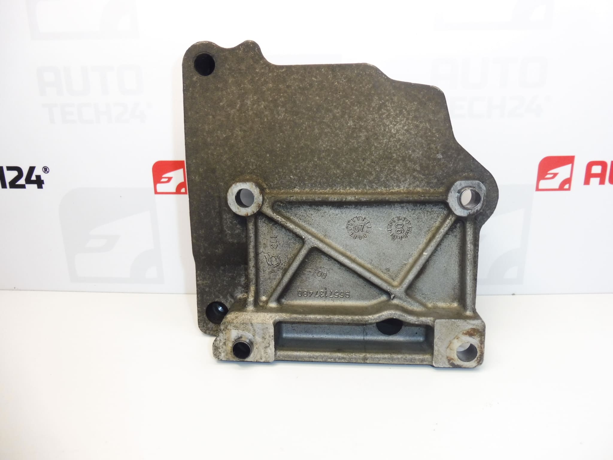 Support du compresseur de climatisation Citroën Peugeot 9657137480 6453KG – Image 2